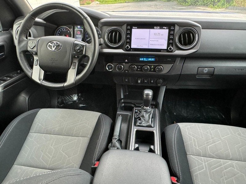 2022 Toyota Tacoma Double Cab 5' Bed V6 (Natl)